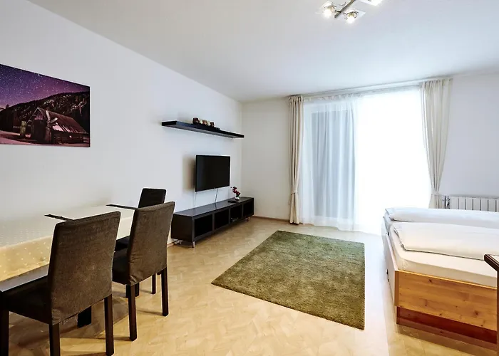 Alpina Holiday Living Zirbenstrasse